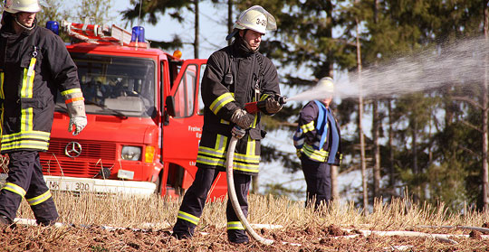 Bild: Großbrand an der Kompostieranlage - Jahreshauptübung der Feuerwehr in Humes
