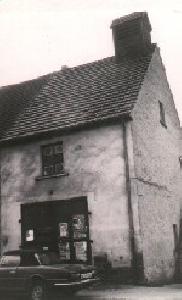 Bild: Das alte Ger&amp;auml;tehaus in der Lebacher Strasse