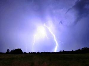 Bild: Aufnahme des Gewitters am 23.07.2013. (Foto: Wetterstation-Saar Dominik Eder)