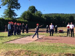 Bild: Eppelborner Jugendfeuerwehr absolvierte als beste Gruppe die Leistungsspange der Jugendwehr in Ottweiler