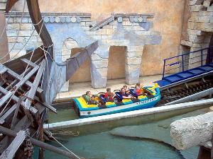 Bild: Viel Spaß hatten die Jungen und Mädchen der Eppelborner Jugendfeuerwehren im Europapark in Rust