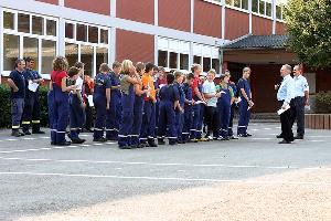 Bild: 22 Jugendliche aus verschiedenen Löschbezirken der Gemeinde bewältigten die Aufgaben der Jugendflamme