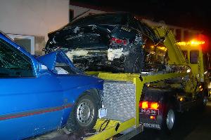 Bild: Insgesamt fünf Fahrzeuge wurden bei dem Unfall beschädigt