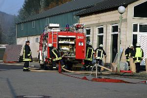 Bild: Brand im Handwerkerpark: Gemeinsame &amp;Uuml;bung der L&amp;ouml;schbezirke Eppelborn und Dirmingen