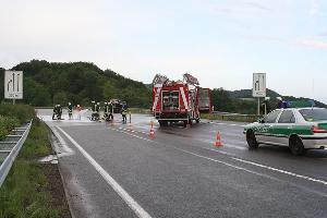 Bild: W&amp;auml;hrend der Reinigungsarbeiten musste die Autobahn in Fahrtrichtung Trier kurzzeitig voll gesperrt werden