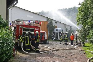 Bild: Einsatzkräfte aus Dirmingen und Eppelborn übten auf dem Birkenhof im Ortsteil Dirmingen