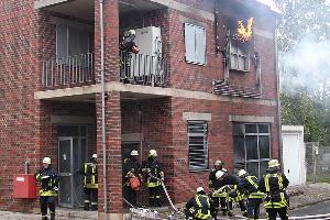 Bild: ... der Innenangriff wird vorbereitet. Im 1. OG wartet schon der Trainer.