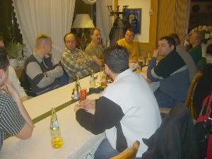 Bild: Wir warten aufs Essen (Foto: Hans-Werner Guthörl)