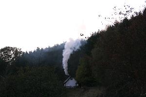 Bild: Die starke Rauchentwicklung aus dem Kamin war von weitem wahrnehmbar