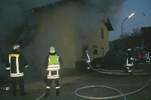 Bild: Der Brand war in den fr&amp;uuml;hen Morgenstunden ausgebrochen (Foto: Heike Blum)