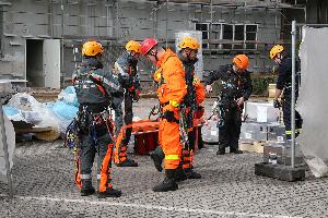 Bild: &amp;Uuml;bung der H&amp;ouml;henrettungsgruppe in Eppelborn