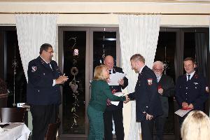 Bild: Ehrungen und Beförderungen