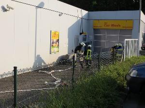 Bild: Übung an der Tankstelle