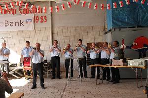 Bild: Eröffnung durch den Fanfarenzug