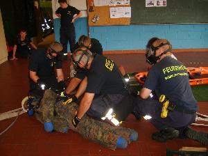 Bild: Ausbildung Atemschutznotfall im LBZ B-C