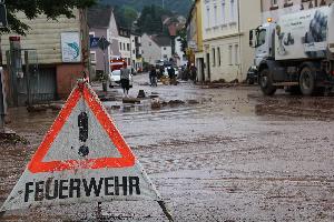 Bild: Der gesamte Ortsteil Dirmingen wurde nach dem Starkregen &amp;uuml;berflutet (Foto: Christopher Benkert - Feuerwehr Neunkirchen)