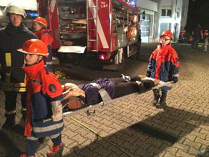 Bild: Nacht&amp;uuml;bung der Jugendfeuerwehr