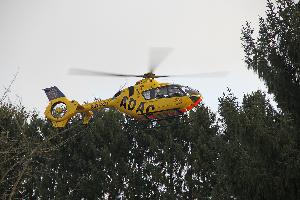 Bild: Rettungshubschrauber Christoph 16 im Landeanflug