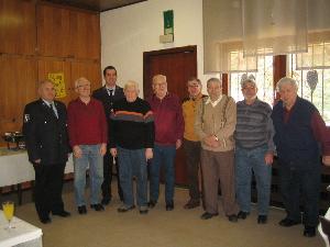 Bild: Die Alterswehrkameraden des Löschbezirk Dirmingen gratulierten ebenfalls zum 80. Geburtstag von Günter Braun.