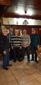 Bild: Kameraden der Altersabteilung gratulierten Fred Bock