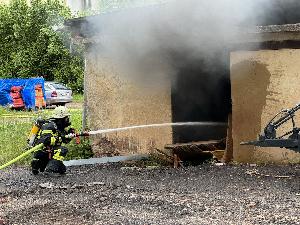 Bild: Brand einer Werkstatt in der Ortsmitte von Eppelborn